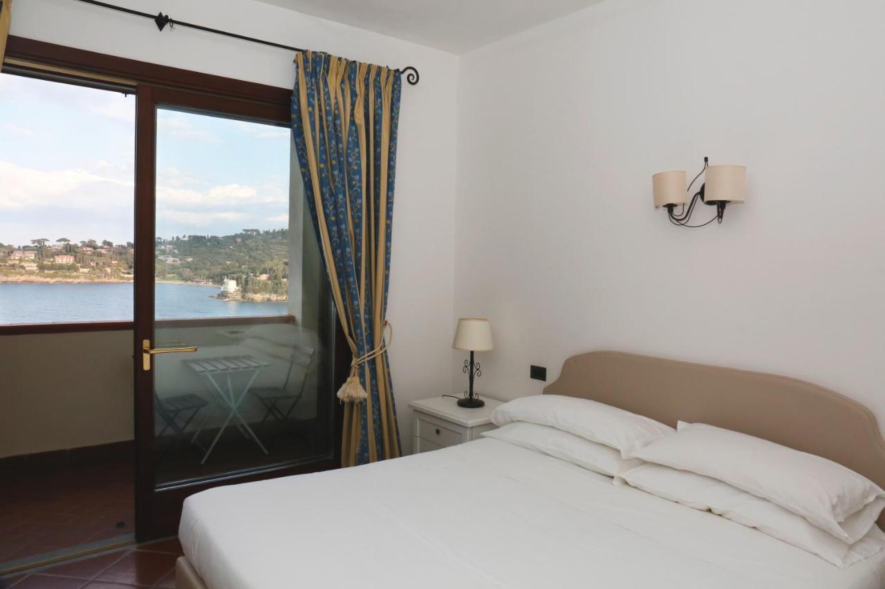 Filippo Ii 4*